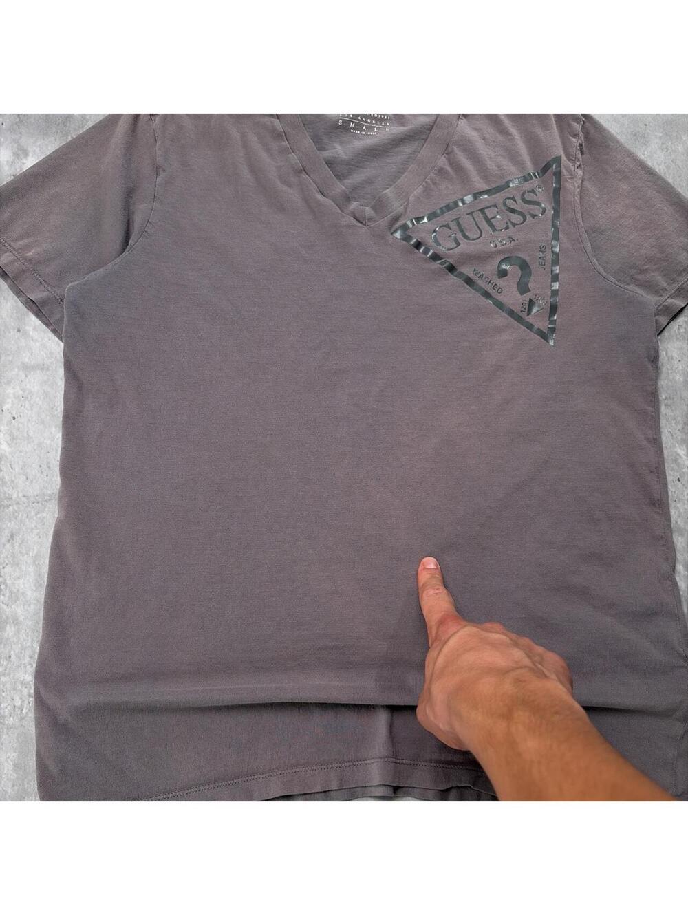 Y2K Grey Guess Grunge Gothic Skater T-Shirt - Picture 6 of 7
